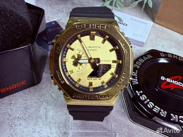 Часы Casio G-Shock GM-2100