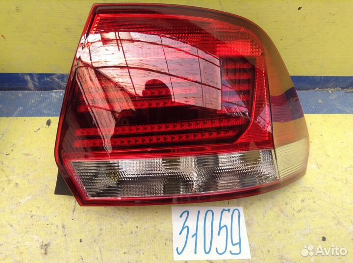 Volkswagen Polo седан Фонарь задний Левый и Правый