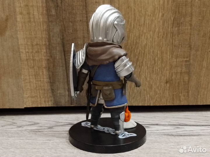 Фигурка малая chibi Oscar of Astora with bonfire D