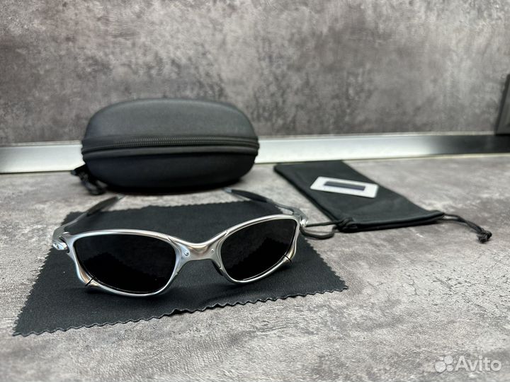 Очки Oakley Juliet x Metal y2k