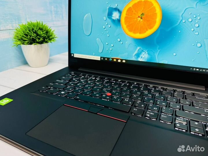 Lenovo ThinkPad P1 I7-8850H Quadro P2000