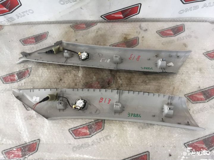 Обшивки передних стоек Шкода Фабия 2