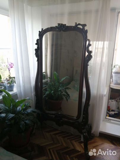 Гримерное зеркало