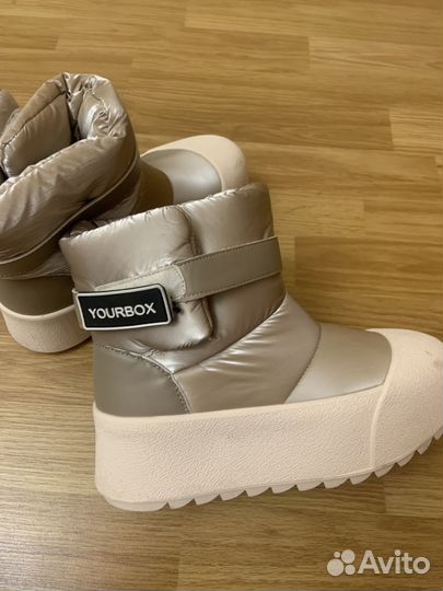 Дутики женские