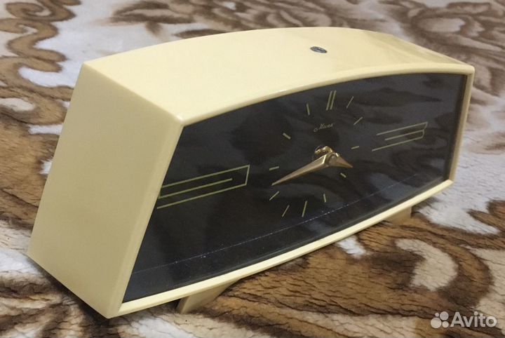 Часы «Маяк»