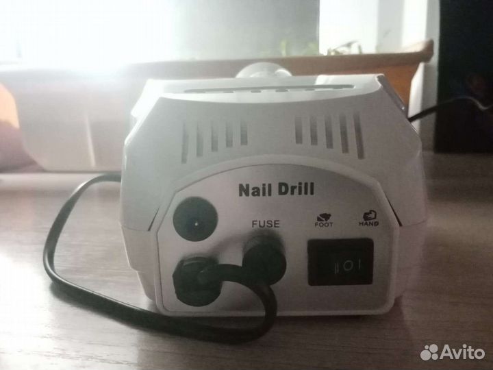 Аппарат для маникюра и педикюра