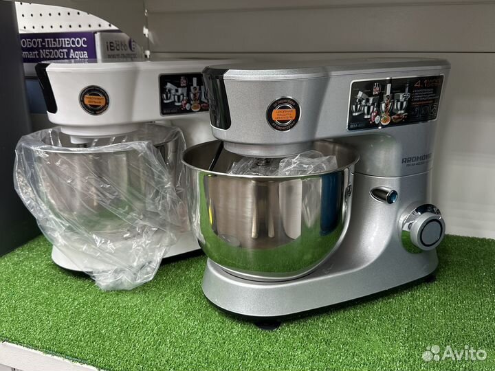 Новый планетарный миксер Redmond RKM-4030