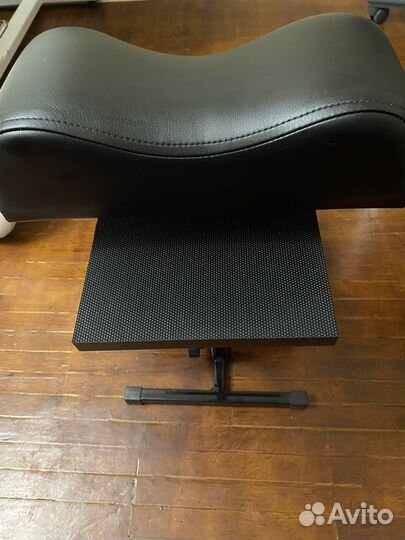 Педикюрная подставка новая