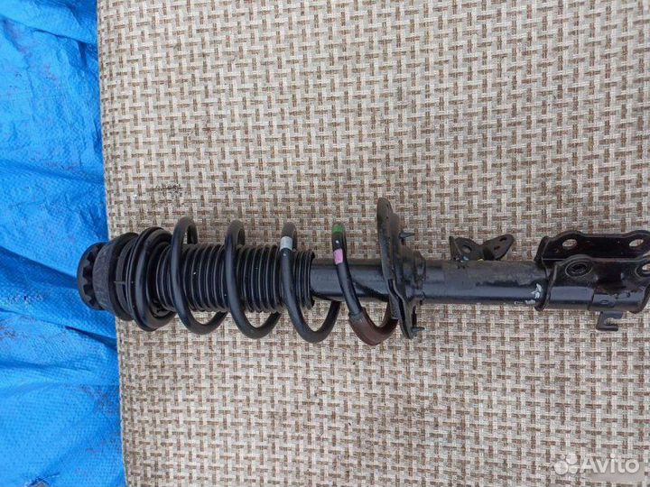 Стойка передняя правая Kia Picanto 2