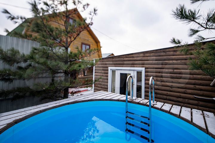 Дом 100 м² на участке 3 сот.