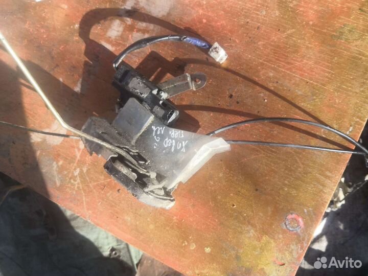 Замок передней левой двери Great wall hover h2