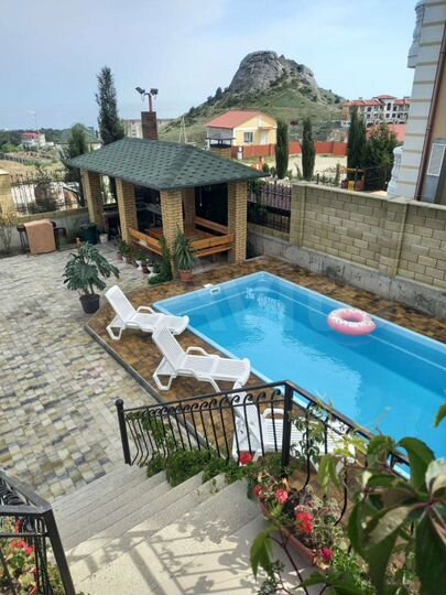 Комната 20 м² в > 9-к., 3/3 эт.