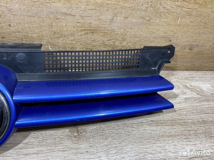 Решетка радиатора Volkswagen Golf 4 Арт. 130390