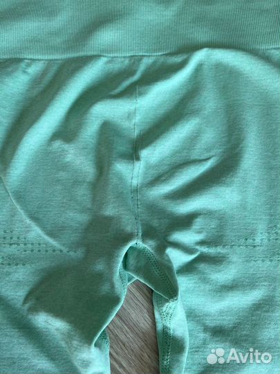 Костюм для фитнеса и бега