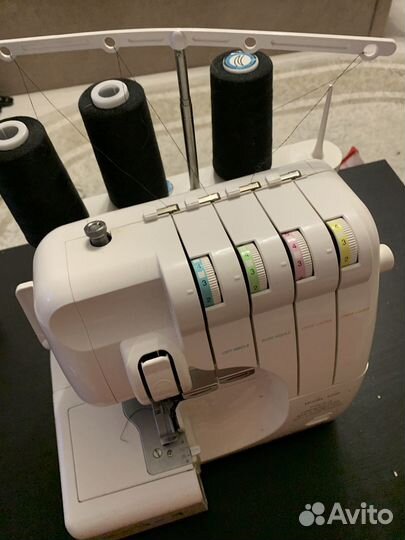 Оверлок AstraLux 822D