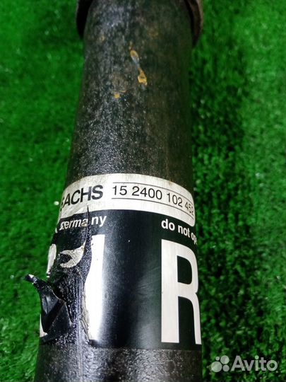 Стойка подвески задняя правая Mercedes-Benz Cl500