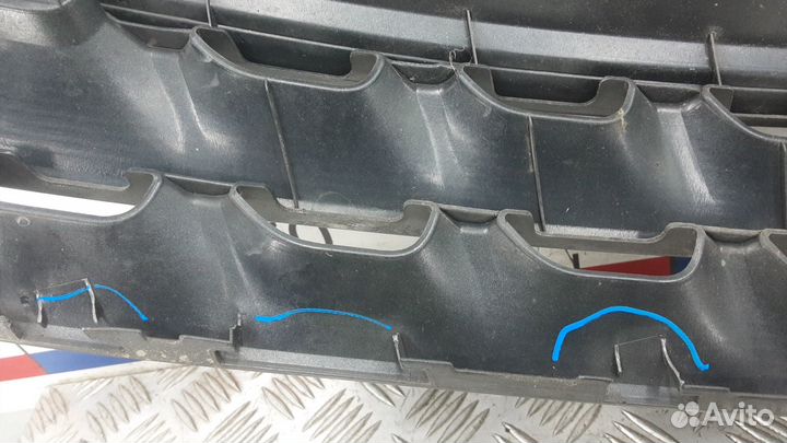 Решетка радиатора Nissan Note E11 (2006-2013)