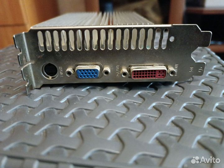 Видеокарта 8500GT sonic PCI-E