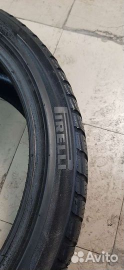 Pirelli Winter Sottozero 3 275/35 R20 102V
