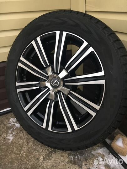 Оригинальные Lexus 570,450. 275/50R21