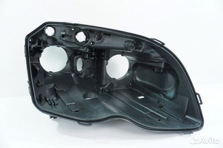 Корпус фары правый Mercedes-Benz Glk X204