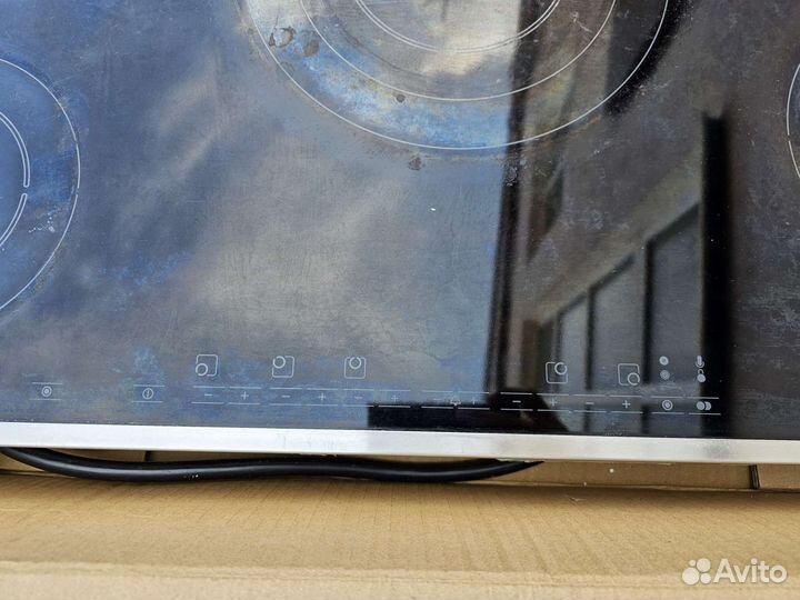 Электрическая варочная панель на 5 конфорок