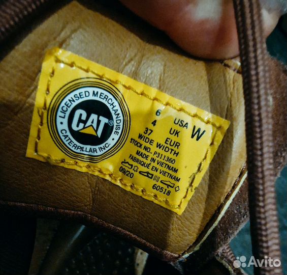 Ботинки женские Caterpillar розовые кожа