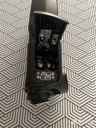 Вспышка камеры Canon SpeedLite 430EX II