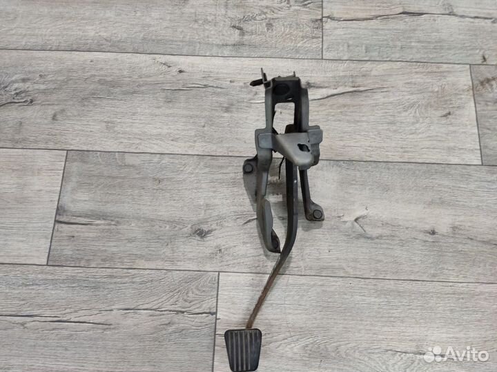 Педаль тормоза Nexia Нексия