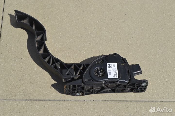 Педаль газа Ford Focus 3