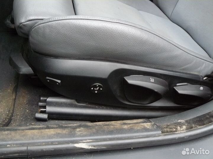 Салон обшивки + сидения для BMW E90 2005г