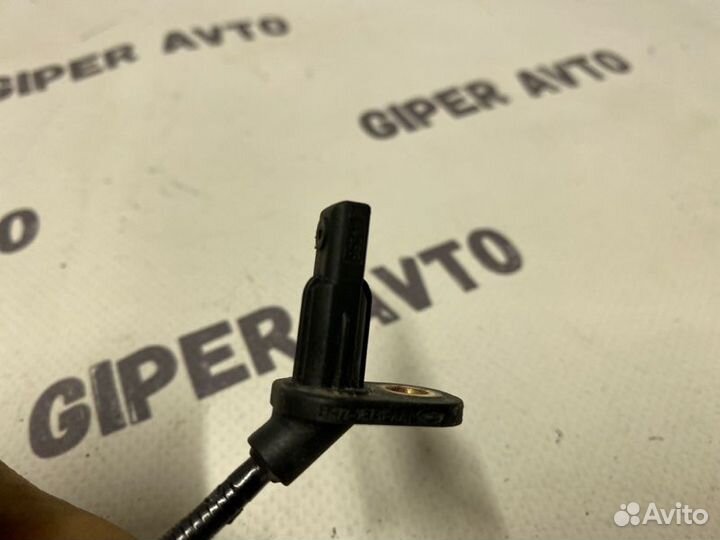 Датчик ABS передний Land Rover Discovery Sport