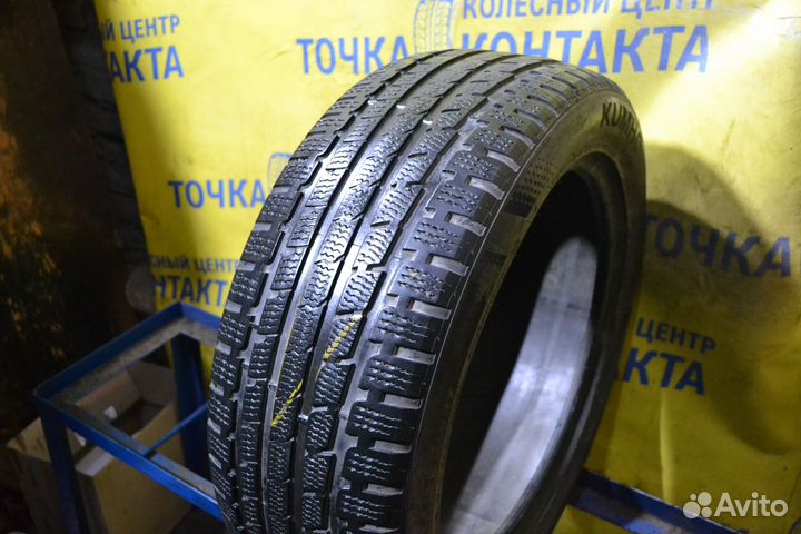 Kumho I'Zen KW27 215/55 R17