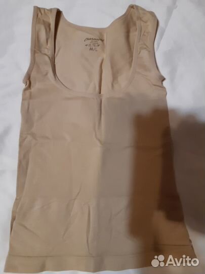 Утягивающая майка Charmante размер M