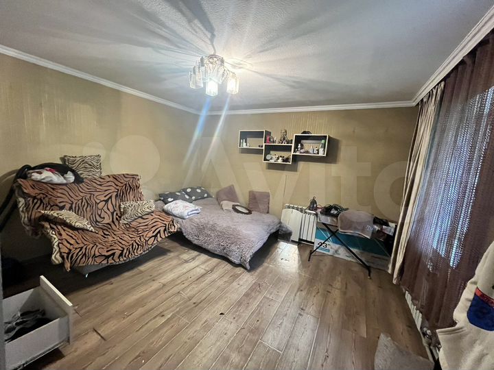 Дом 40 м² на участке 2 сот.