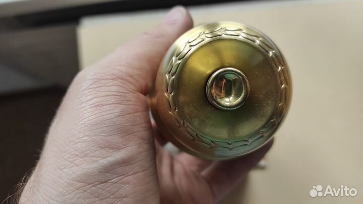 Дверная ручка с замком новая