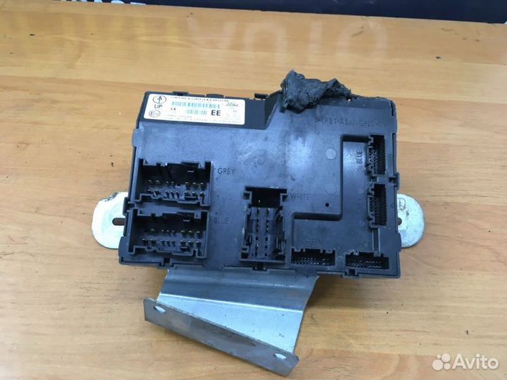 Блок комфорта Ford Fiesta MK6 1.6 2008-2017