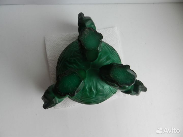 Пепельница малахитовое стекло кони