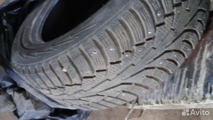 Шины зимние 235 55 17