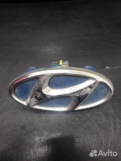 Эмблема на крышку багажника Hyundai i30