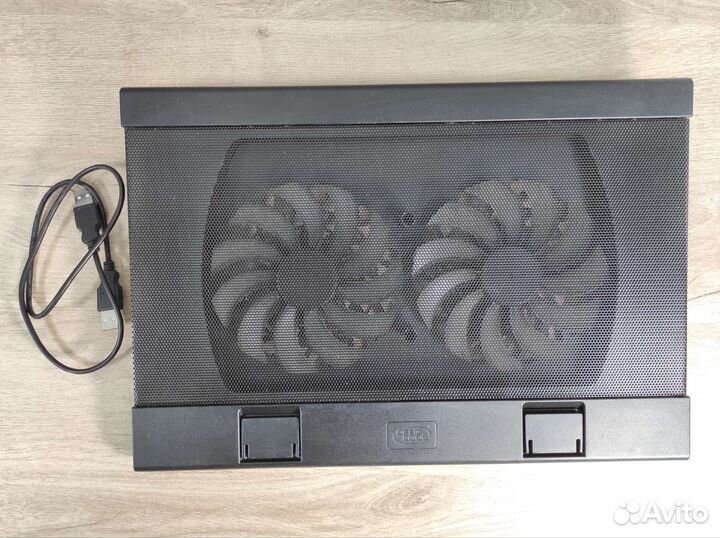 Подставка для ноутбука Deepcool wind PAL FS