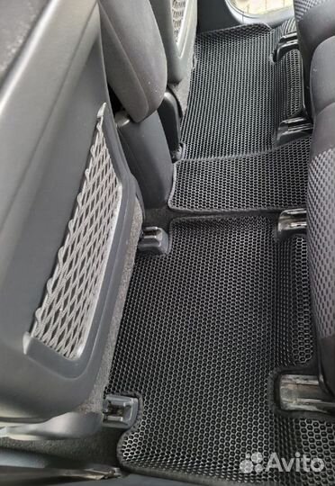 EVA коврики Toyota Rav-4 с 2006