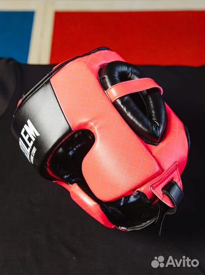 Боксерский шлем golem