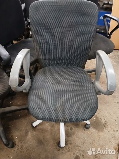 Офисное кресло бу