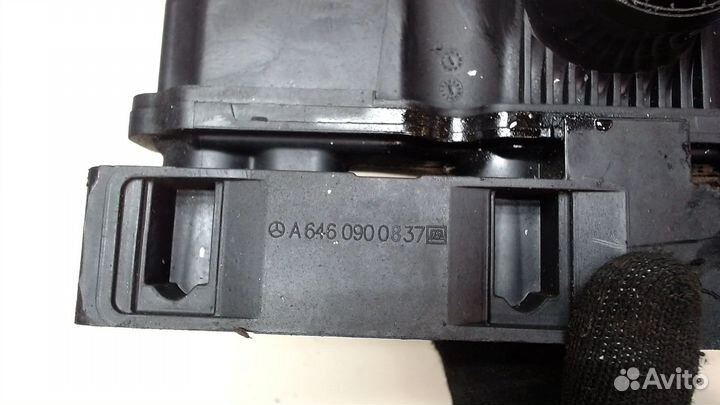 Коллектор впускной Mercedes Viano, 2008