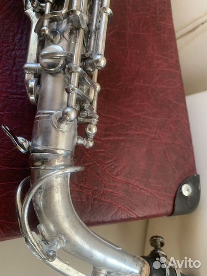 Саксофон альт+ кейс, торг