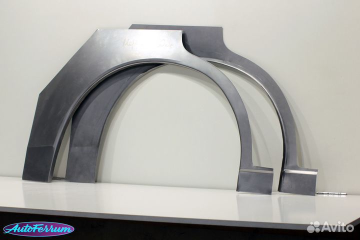 Арки ремонтные Toyota Mark 2 90 задних крыльев