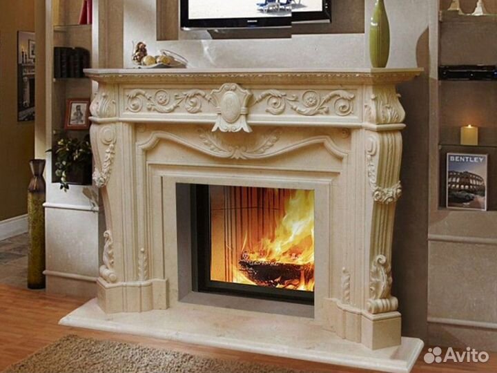 Камин из белого мрамора