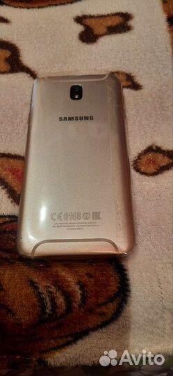 Samsung J7