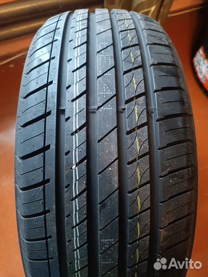 Sonix L-Zeal 56 245/50 R19 105V